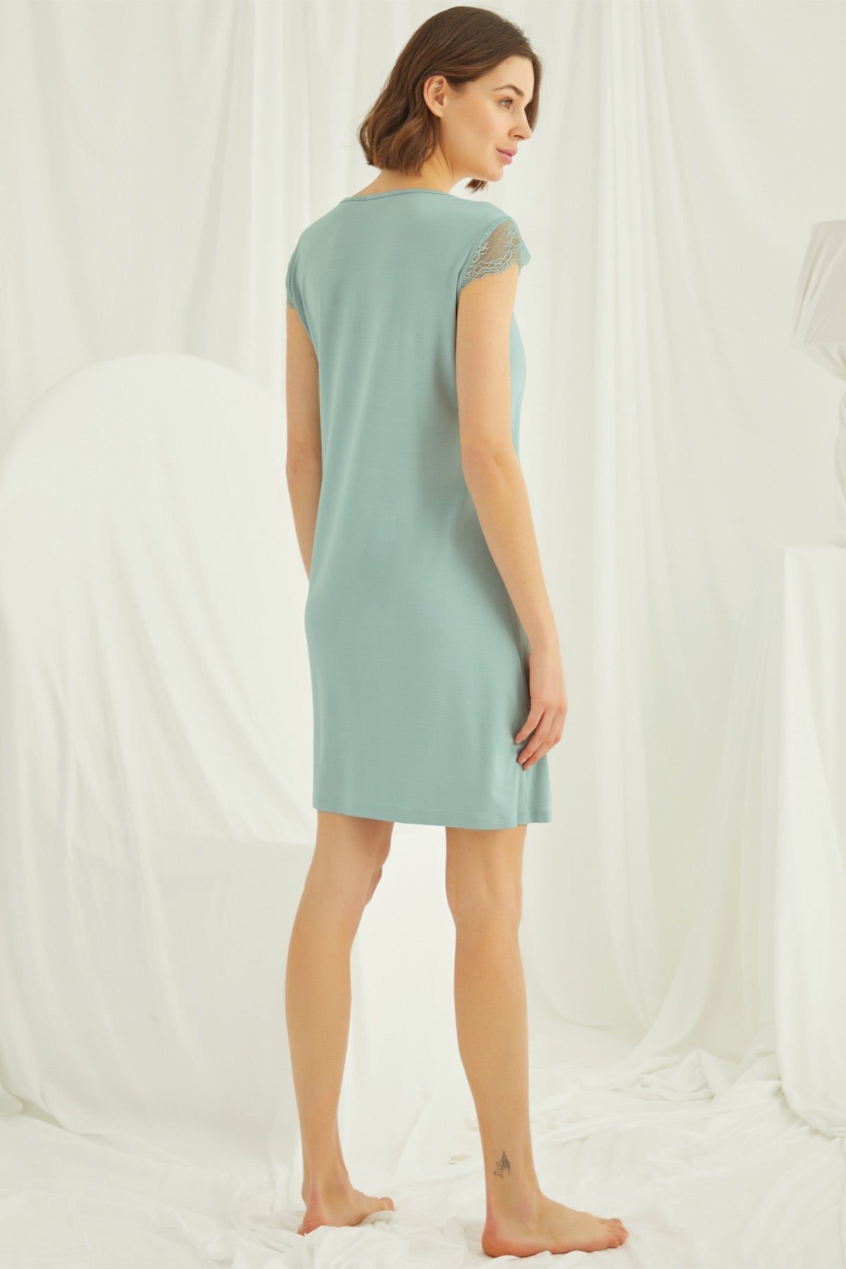 Shopymommy 18462 Lace V-Neck Short Maternity & Nursing Nightgown Green